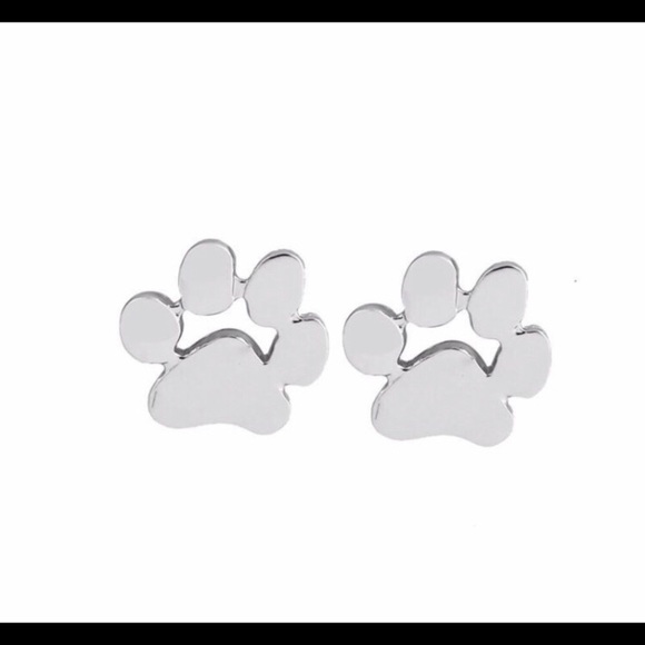 🐾 Silver Paw Earrings 🐾 - Picture 2 of 2